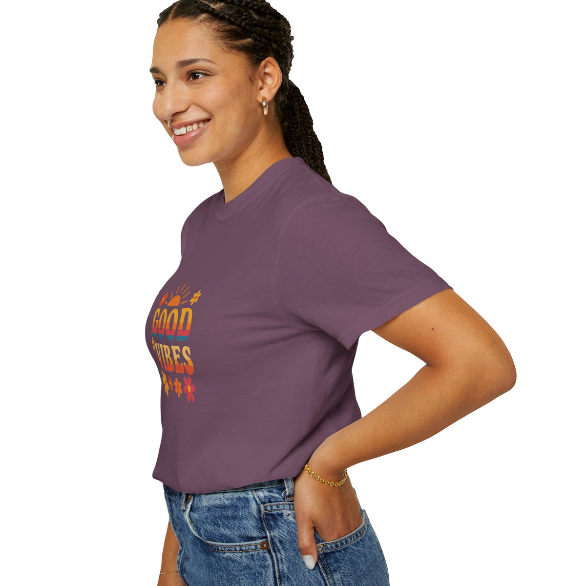 Good Vibes basic tee