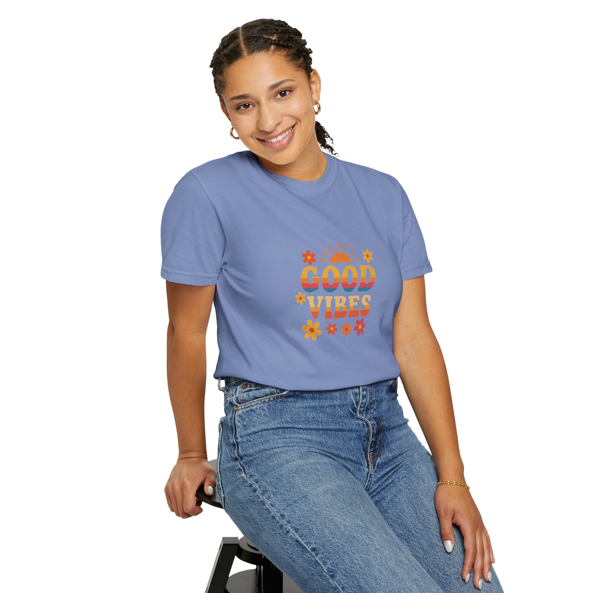 Good Vibes basic tee