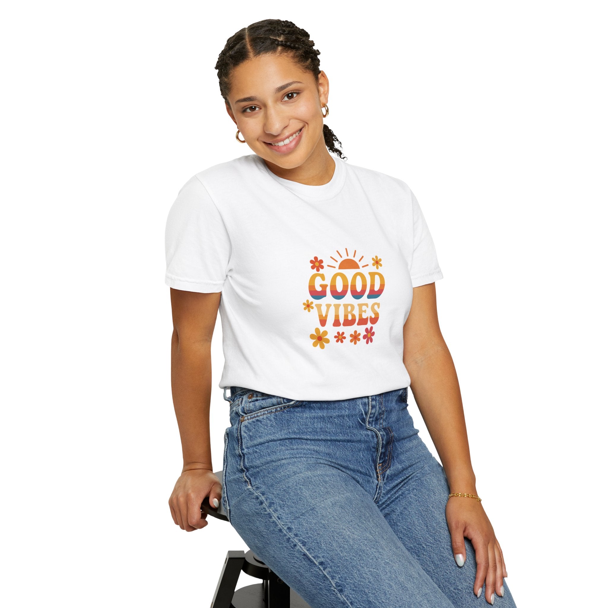 Good Vibes basic tee