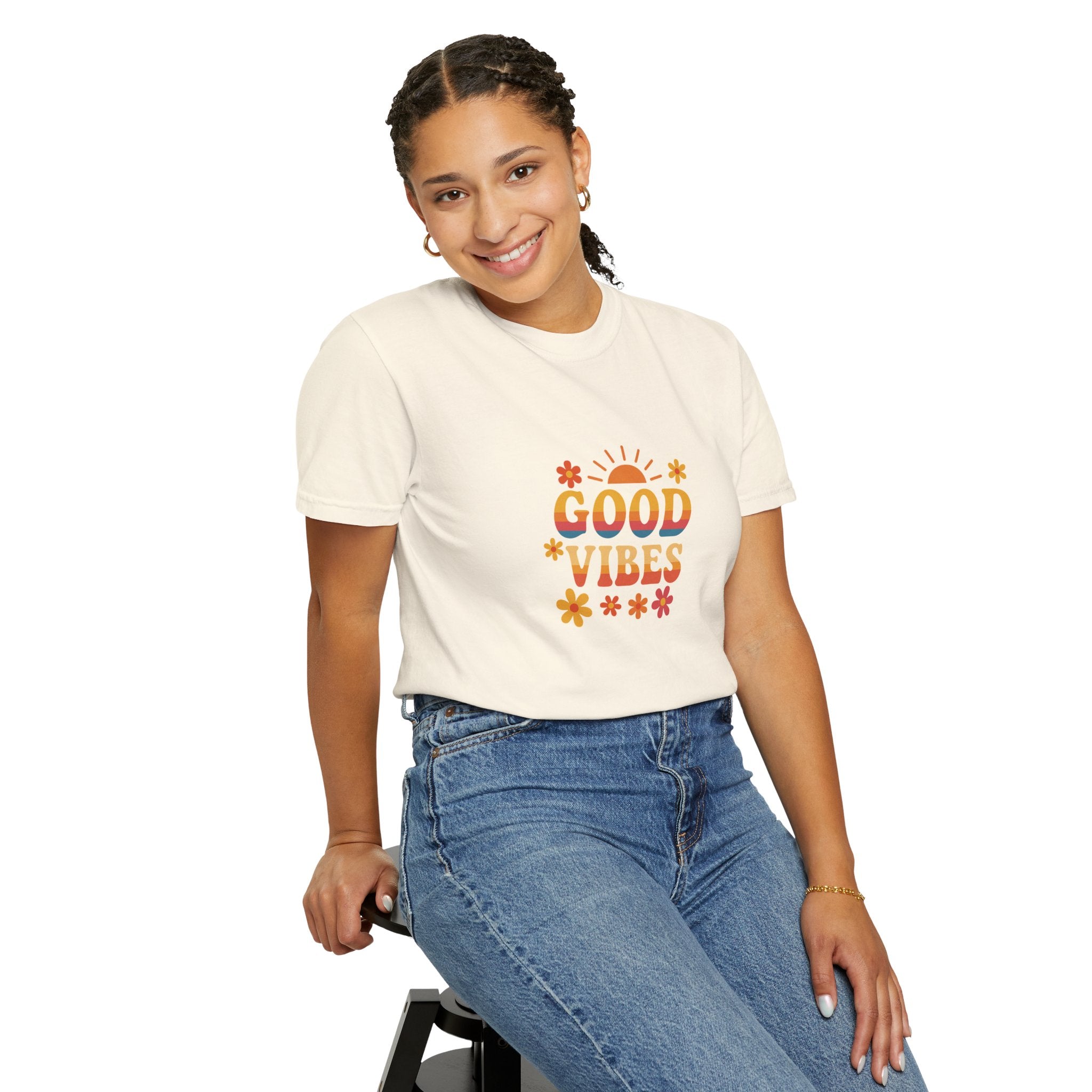 Good Vibes basic tee