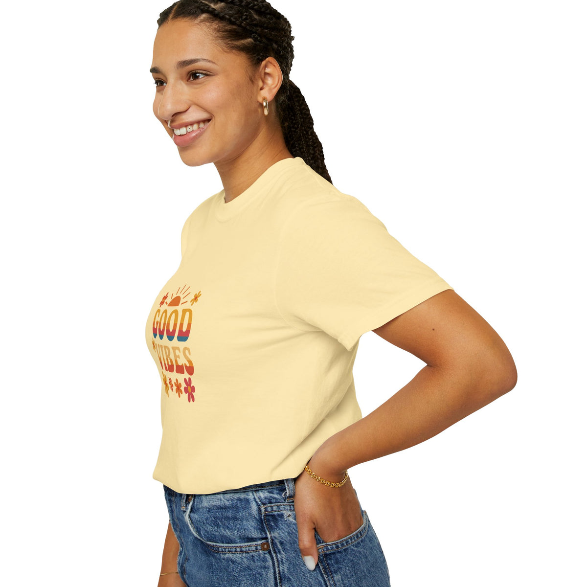 Good Vibes basic tee