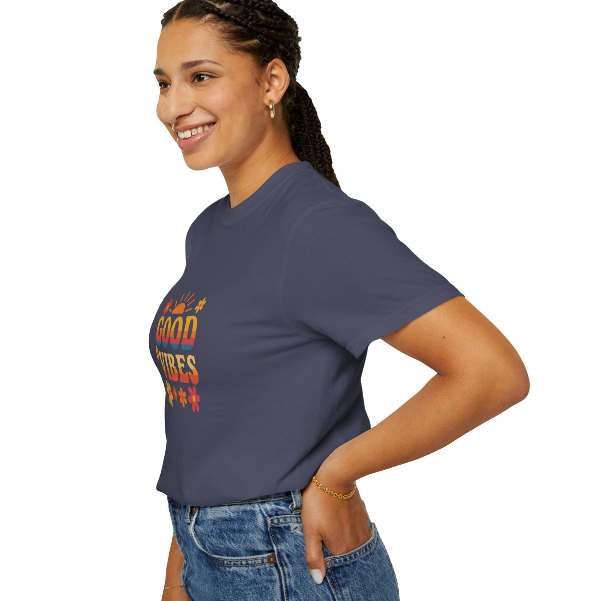 Good Vibes basic tee